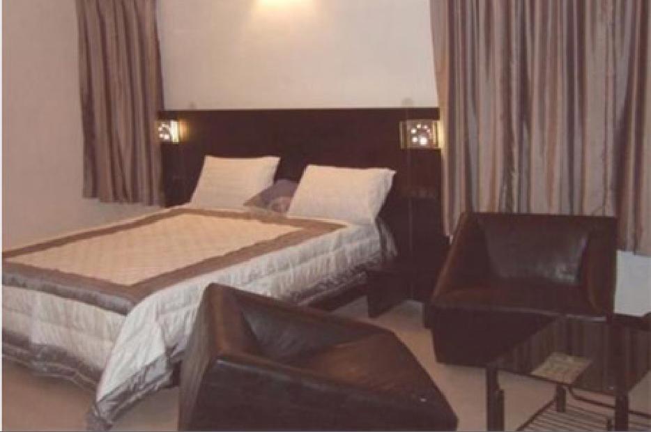 Hotel T.A.P. Gold Crest บังกาลอร์ ห้อง รูปภาพ